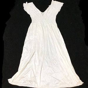 Beautiful 🌹Vintage🌹 Lace Topped Slip Dress